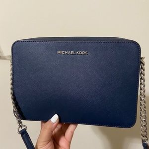 MK Jet Set Large Saffiano Leather Crossbody Bag